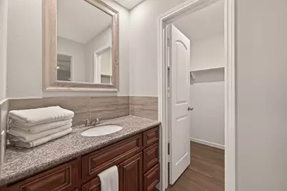 8307 Carvel Lane, Houston, TX 77036 - Photo 32