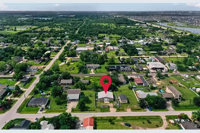 2213 Ellis Drive, Rosharon, TX 77583 - Photo 38