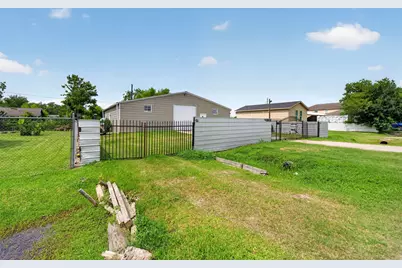 2213 Ellis Drive, Rosharon, TX 77583 - Photo 30