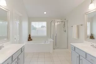 5413 Caprock Dr, Pearland, TX 77584 - Photo 10