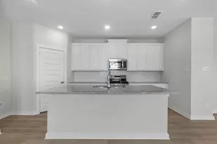 21923 Mystic Birch Ln, Cypress, TX 77433 - Photo 2