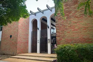 2516 Commonwealth St, Houston, TX 77006 - Photo 2