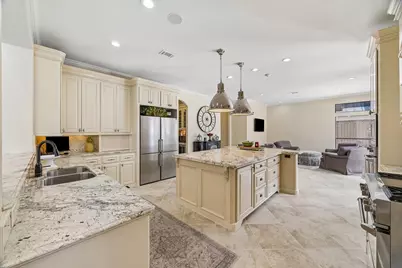 7827 Brykerwoods Drive, Houston, TX 77055 - Photo 14