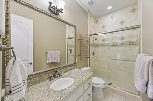 7827 Brykerwoods Dr, Houston, TX 77055 - Photo 26