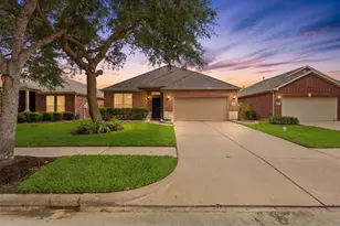 721 Rufina St, League City, TX 77573 - Photo 1