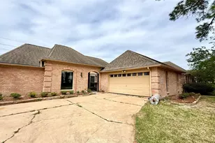 14834 Charlmont Dr, Houston, TX 77083 - Photo 2