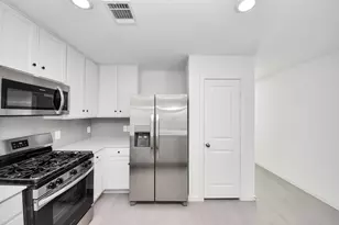 248 Hazy Pnes Ln, Willis, TX 77378 - Photo 14