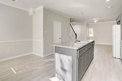 1045 Marcolin Street #B, Houston, TX 77088 - Photo 4