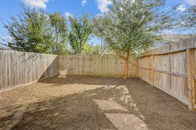 1045 Marcolin Street #B, Houston, TX 77088 - Photo 14