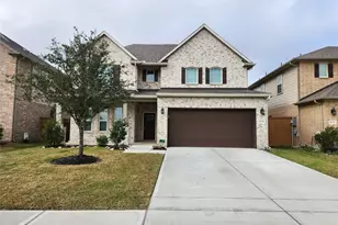 10714 Cliffs View Dr Dr, Rosharon, TX 77583 - Photo 2