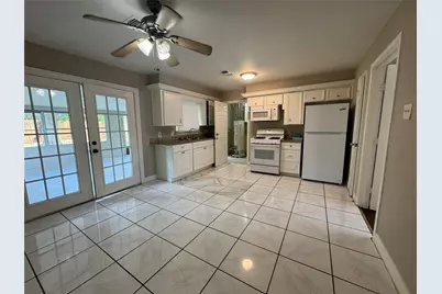 814 Globe Street, Houston, TX 77034 - Photo 6