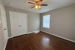 814 Globe St, Houston, TX 77034 - Photo 10