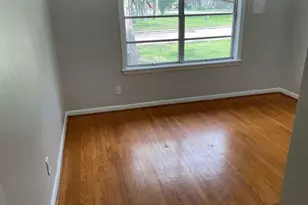 210 Southern Oaks Dr, Lake Jackson, TX 77566 - Photo 12