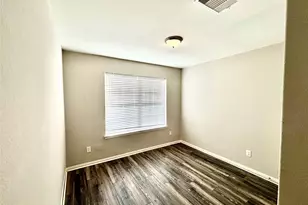 1045 Texas Timbers Dr, Katy, TX 77493 - Photo 10