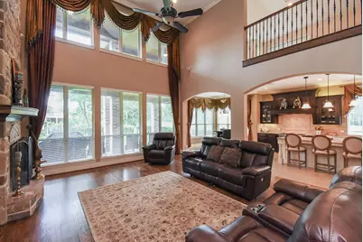 10 Waters Lake Boulevard, Missouri City, TX 77459 - Photo 16