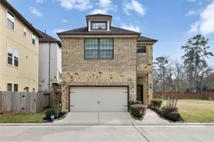 2706 King's Retreat Cir, Kingwood, TX 77345 - Photo 2