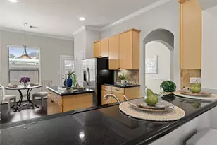 2706 King's Retreat Cir, Kingwood, TX 77345 - Photo 10