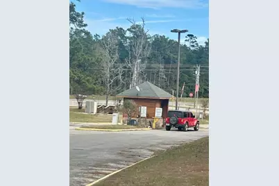 157 Honeysuckle, Livingston, TX 77351 - Photo 2