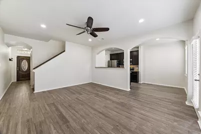 10942 Chazenwood Drive, Houston, TX 77064 - Photo 6