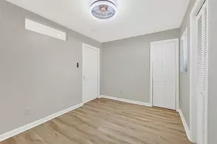 1603 Welch St, Houston, TX 77006 - Photo 16