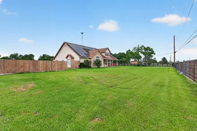 390 County Road 4871, Dayton, TX 77535 - Photo 36