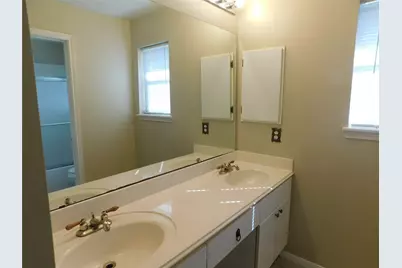 122 High Meadows Drive, Sugar Land, TX 77479 - Photo 26