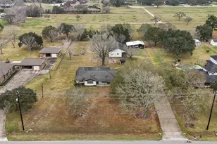 6309 Laurie St, Pearland, TX 77581 - Photo 2