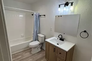 3602 Ocee St, Houston, TX 77063 - Photo 4