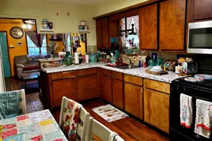 2317 35th Ave N, Texas City, TX 77590 - Photo 6