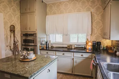 10753 Track Rd E, Cat Spring, TX 78933 - Photo 12