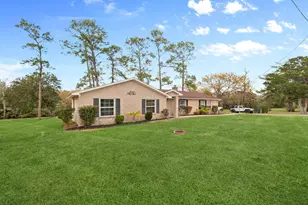 203 N Bayou Bend Dr, Baytown, TX 77521 - Photo 4