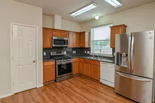 1030 Riverwood Dr, Dickinson, TX 77539 - Photo 24