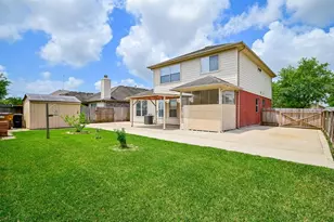 1030 Riverwood Dr, Dickinson, TX 77539 - Photo 48