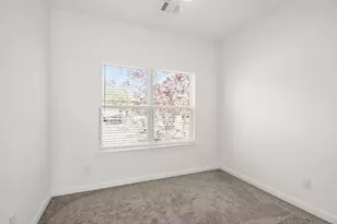 8302 Tidwell Rd, Houston, TX 77028 - Photo 24