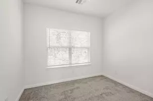 8302 Tidwell Rd, Houston, TX 77028 - Photo 20