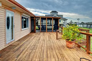 1219 Pilot Ln, Galveston, TX 77554 - Photo 14