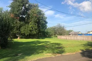 515 Lake Charles Ave, Port Arthur, TX 77640 - Photo 1