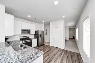 1110 Bending Trl Dr, Tomball, TX 77375 - Photo 6