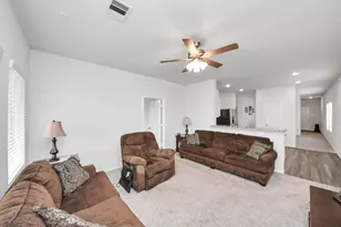 1110 Bending Trl Dr, Tomball, TX 77375 - Photo 12