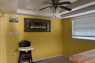 619 N Avenue C, Freeport, TX 77541 - Photo 6