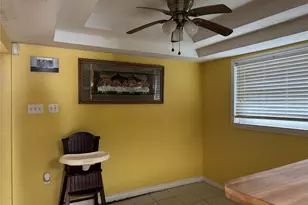 619 N Avenue C, Freeport, TX 77541 - Photo 6