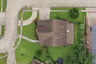 1801 Lindsay Ln, Port Neches, TX 77651 - Photo 38