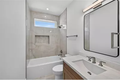 1424 W 23rd Street #B, Houston, TX 77008 - Photo 12