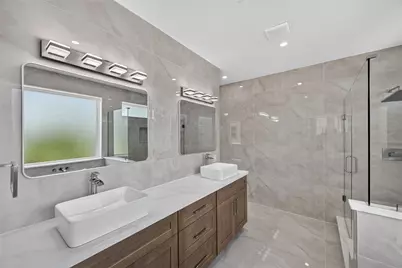 1424 W 23rd Street #B, Houston, TX 77008 - Photo 4
