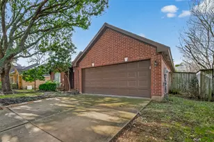 1111 Summer Brook, Sugar Land, TX 77479 - Photo 4