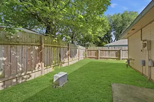 10015 Ridgecoral Dr, Houston, TX 77038 - Photo 22