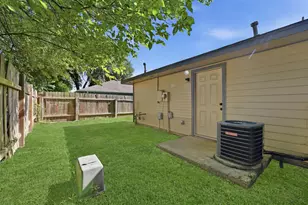 10015 Ridgecoral Dr, Houston, TX 77038 - Photo 20