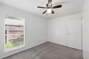 10015 Ridgecoral Dr, Houston, TX 77038 - Photo 12