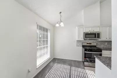 10015 Ridgecoral Drive, Houston, TX 77038 - Photo 6