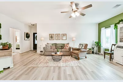 7407 Parkview Drive, Hitchcock, TX 77563 - Photo 8